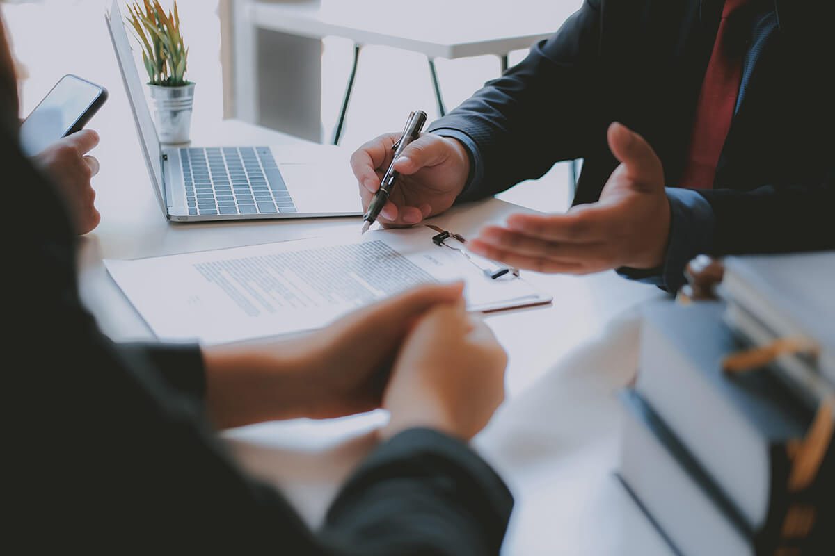 lawyer insurance broker